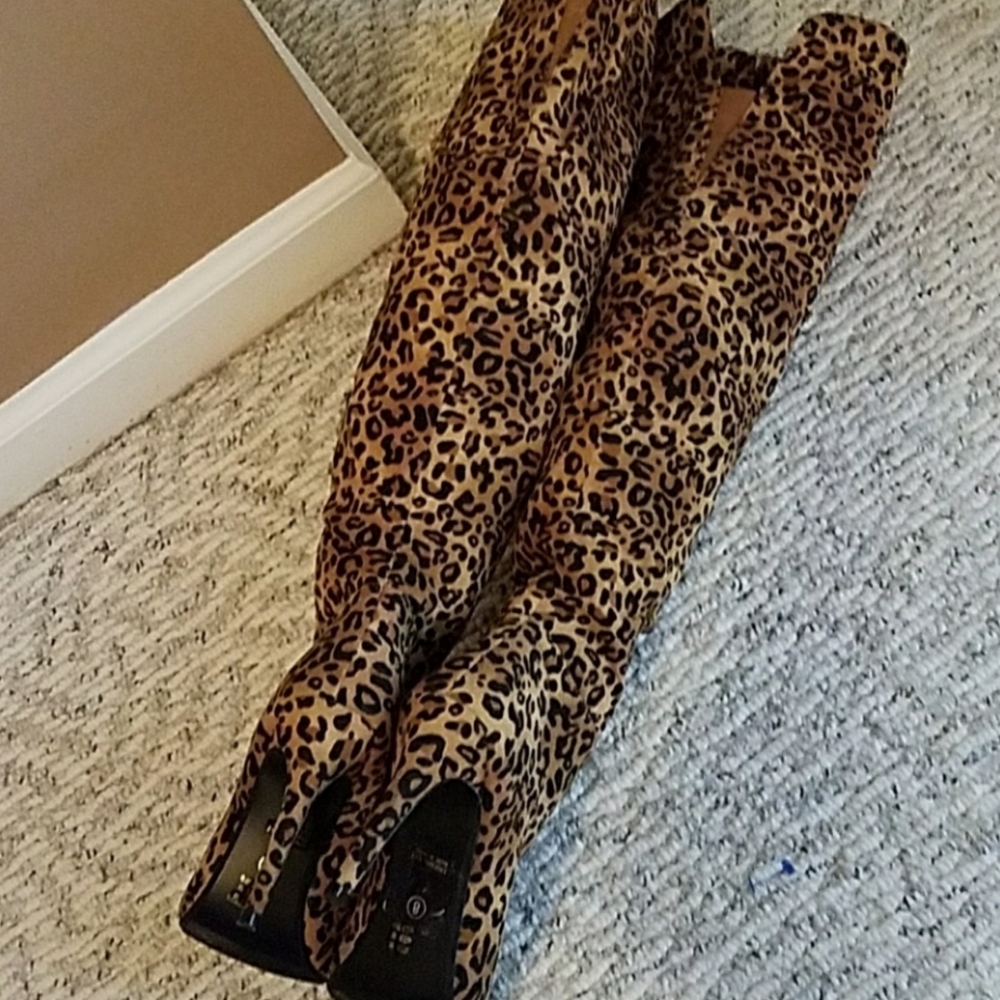 Chinese Laundry Zip Front Cheetah OTK Heeled Boots - Picture 4 of 9